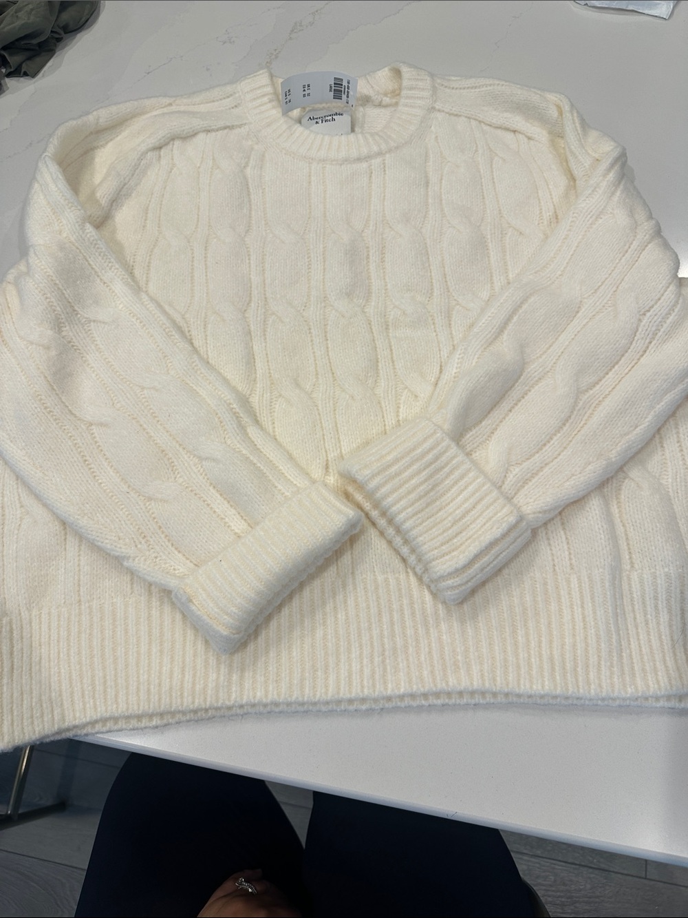 Abercrombie & Fitch‎ Cream Large Cable Knit Sweater NWT
